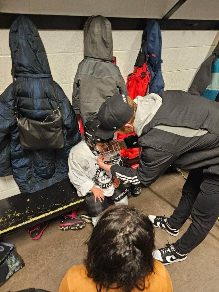 NHLPA Goals & Dreams, players and Hyundai Canada make surprise donations