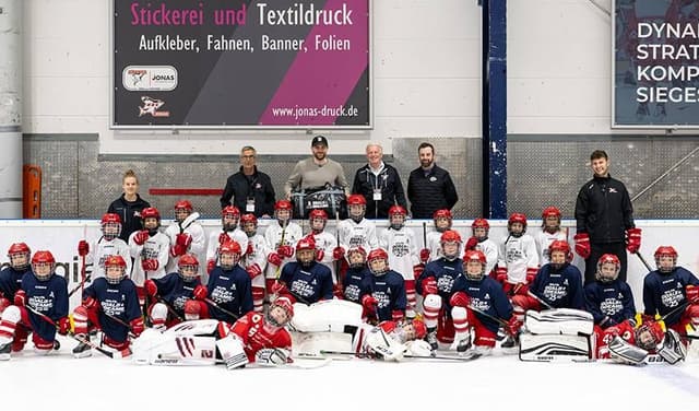 From Slovakia to Saskatchewan, NHLPA Goals & Dreams gives big in 25th year