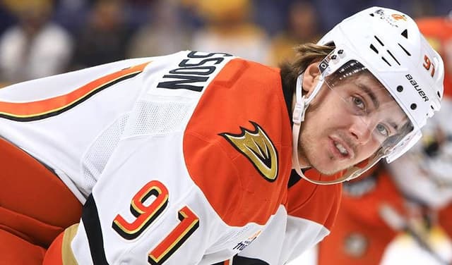 Carlsson motivated to build upon successful sophomore season