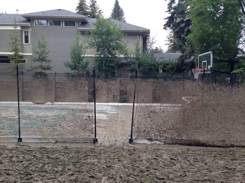 Schultz Lends A Helping Hand in Calgary