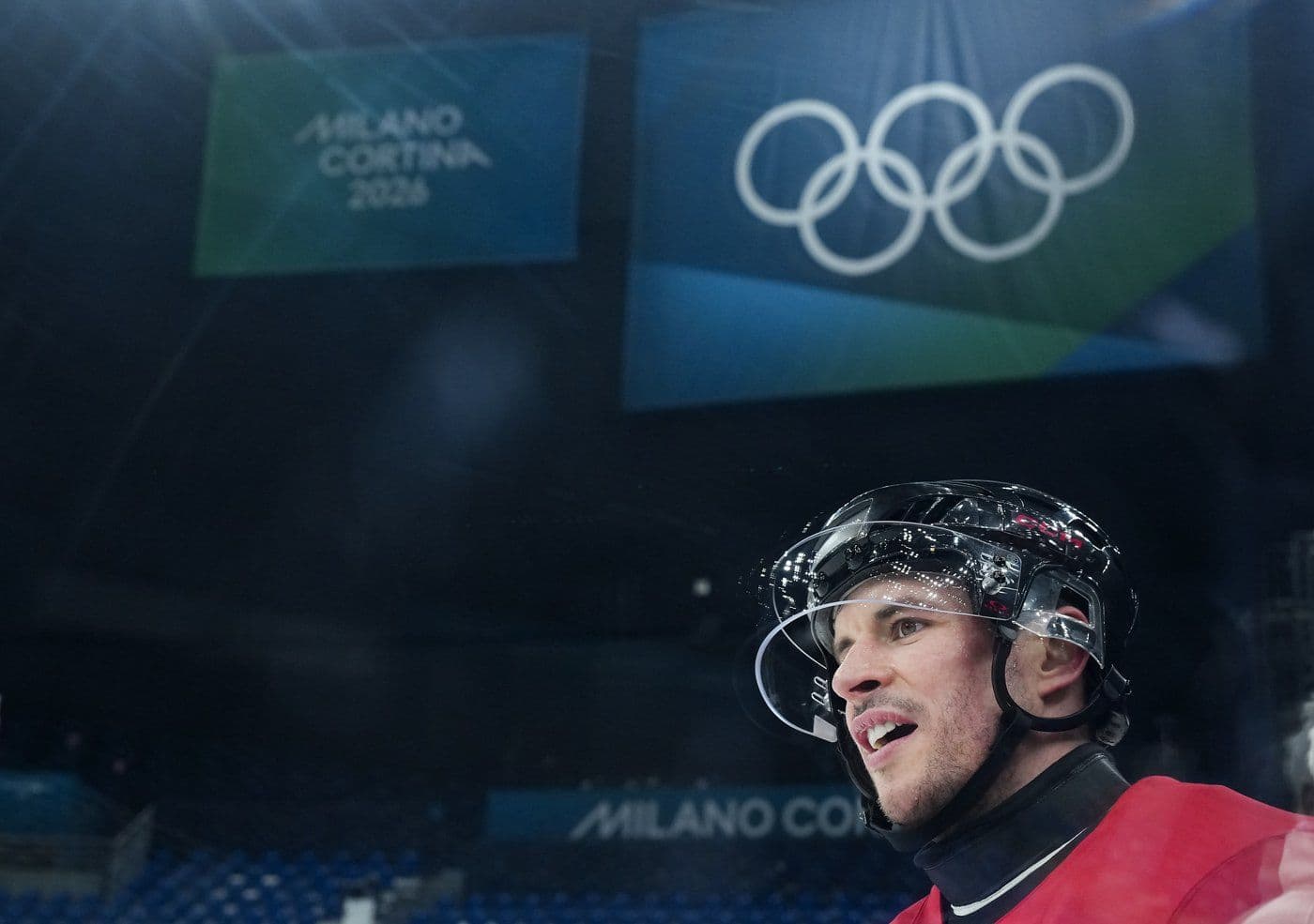Penguins captain Sidney Crosby sidelined at least a month after Olympic injury